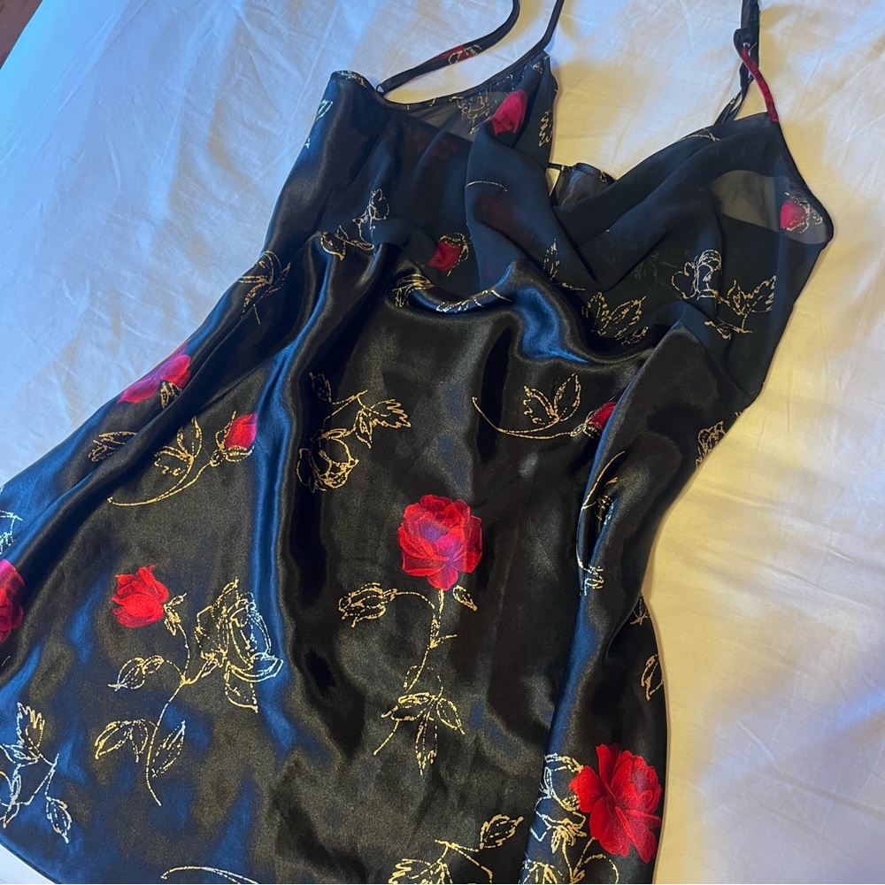 California Dynasty Black Nightgown